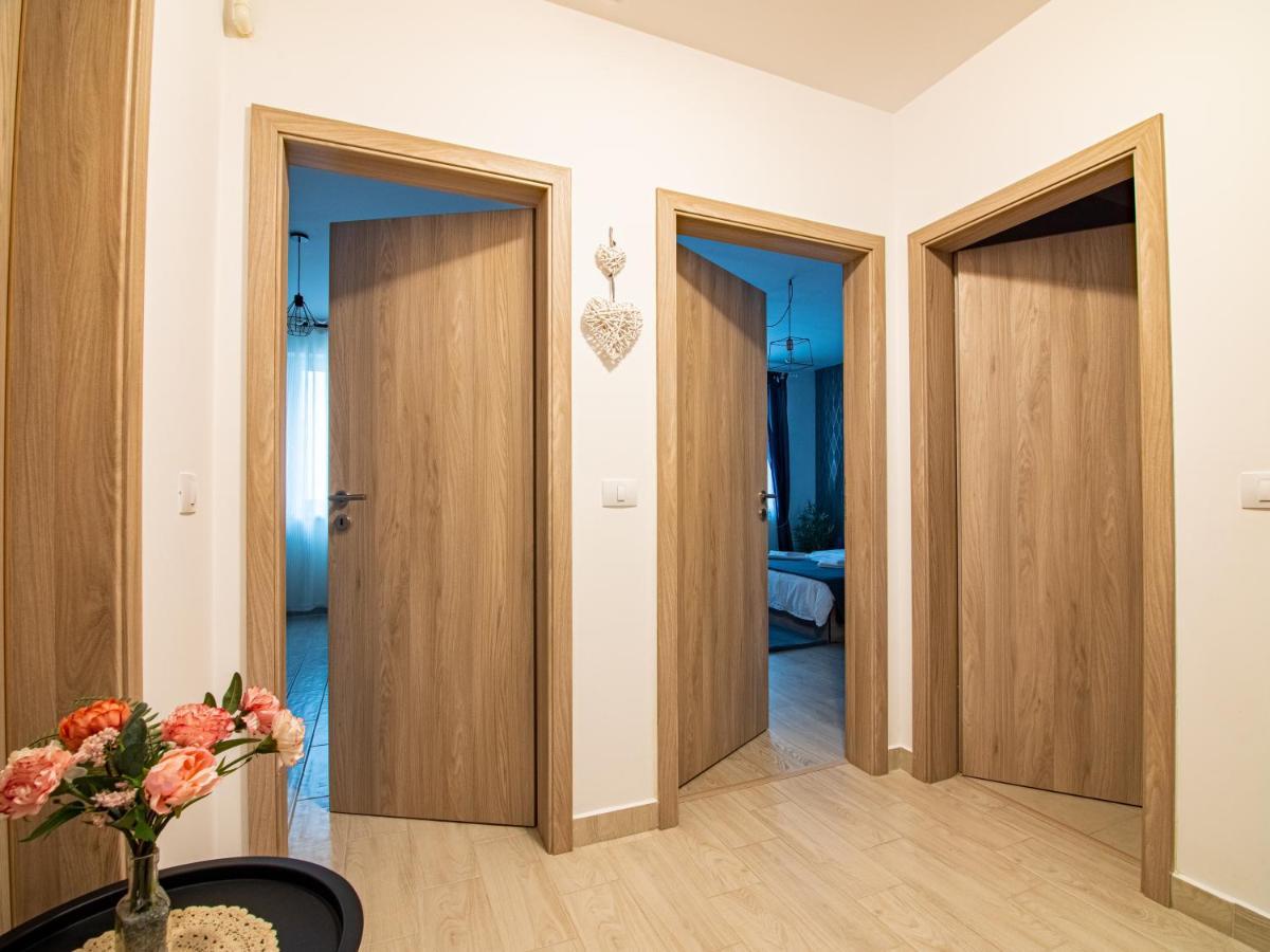 Apartment Alex Брашов Экстерьер фото